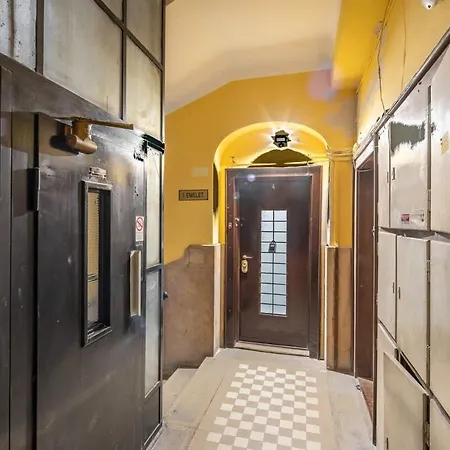 Absolute With Balcony *