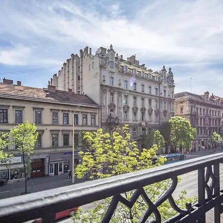 Absolute With Balcony * Budapest
